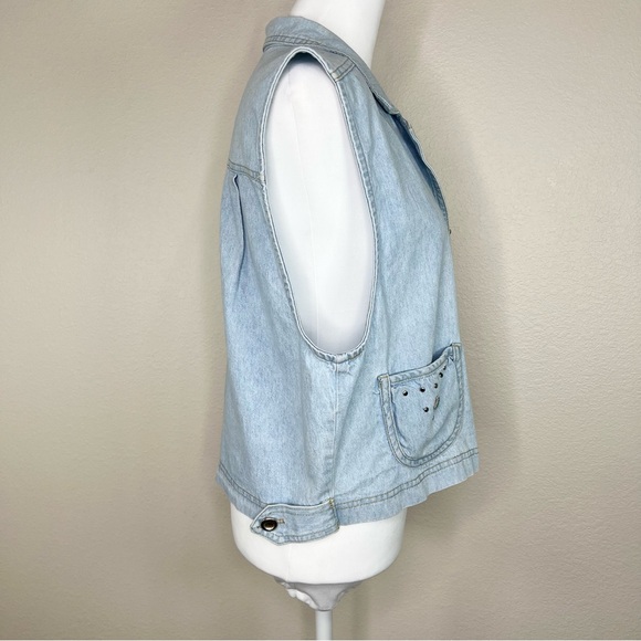 Vintage Nina Piccalino Light Wash Denim Cotton Boho Southwestern Studded Vest - Picture 10 of 12